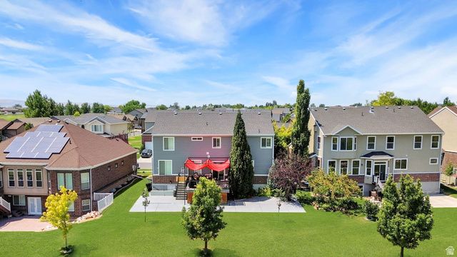 1441 BROOKSHIRE DR, Syracuse, UT 84075