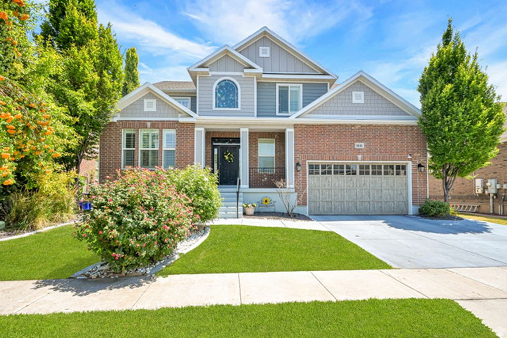 1441 BROOKSHIRE DR, Syracuse, UT 84075