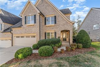 5 Linden Lane, Greensboro, NC 27410