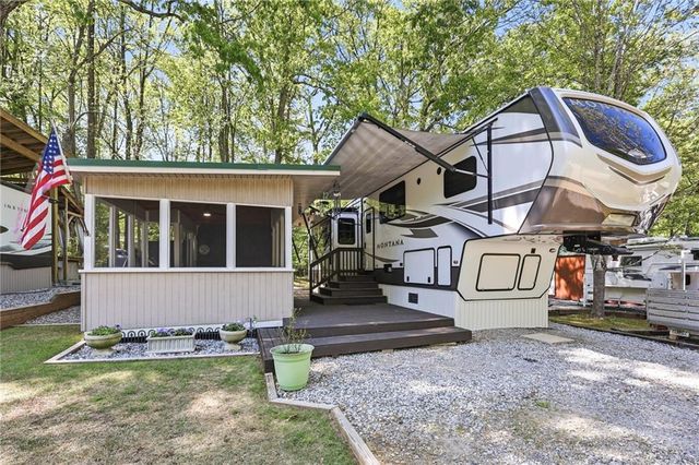 320 Leisure Acres Drive, Cleveland, GA 30528