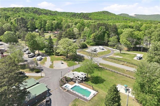 320 Leisure Acres Drive, Cleveland, GA 30528