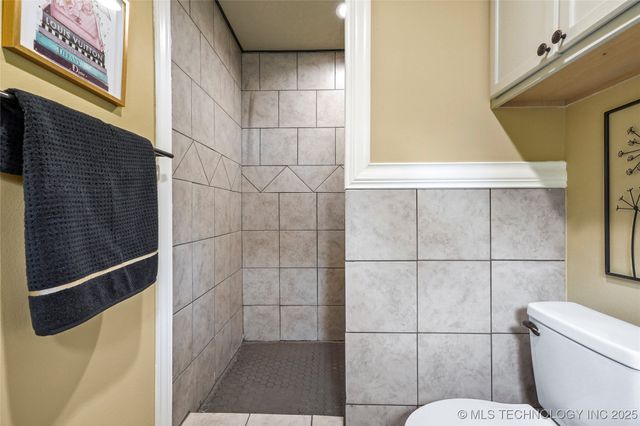 28012 E 58th Street S, Broken Arrow, OK 74014