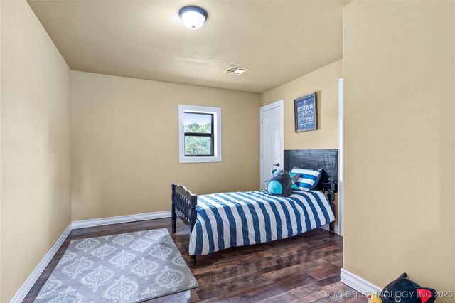 28012 E 58th Street S, Broken Arrow, OK 74014