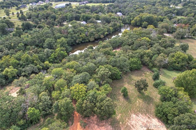 28012 E 58th Street S, Broken Arrow, OK 74014