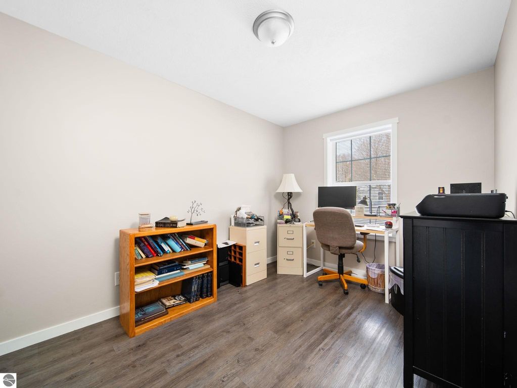 Image 15 of property listing at 4577 Quail Court, Traverse City, MI 49685