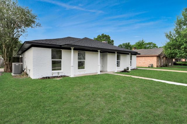 22115 Woodrose Drive, Katy, TX 77450