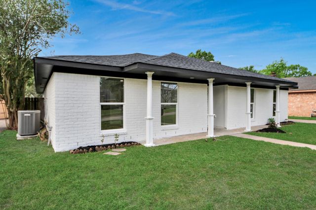 22115 Woodrose Drive, Katy, TX 77450