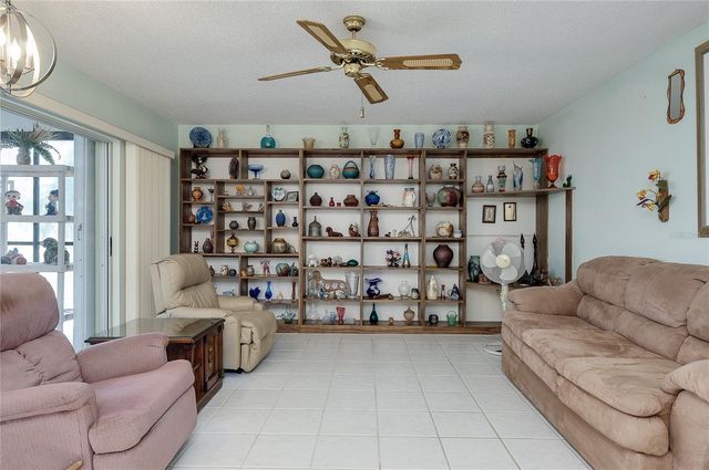4311 POMPANO ROAD, Venice, FL 34293