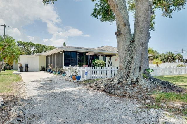 4311 POMPANO ROAD, Venice, FL 34293
