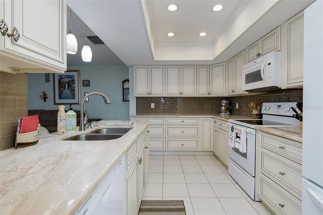4311 POMPANO ROAD, Venice, FL 34293
