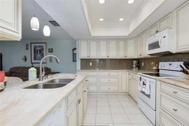 4311 POMPANO ROAD, Venice, FL 34293