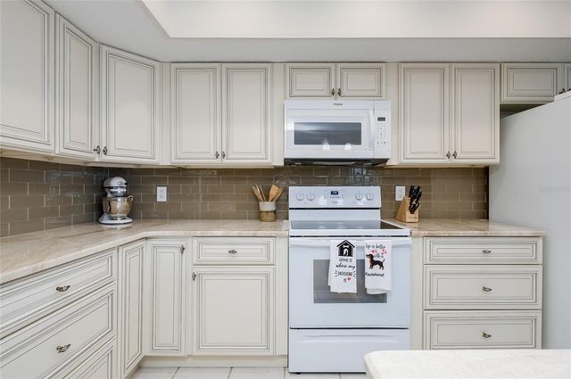 4311 POMPANO ROAD, Venice, FL 34293