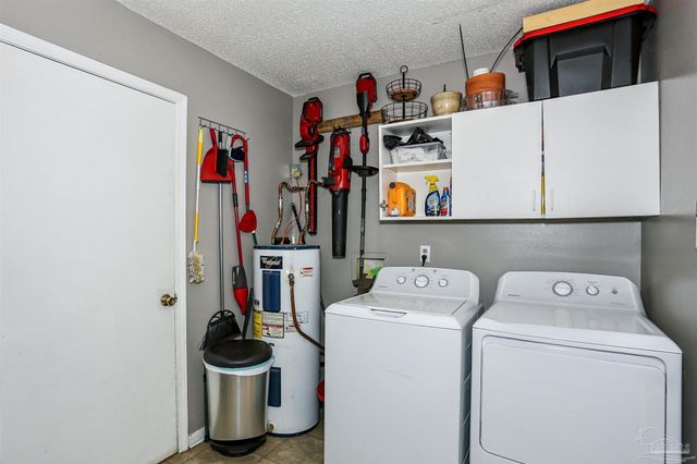 6636 Dallas Ave, Pensacola, FL 32526