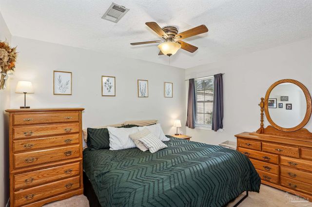 6636 Dallas Ave, Pensacola, FL 32526