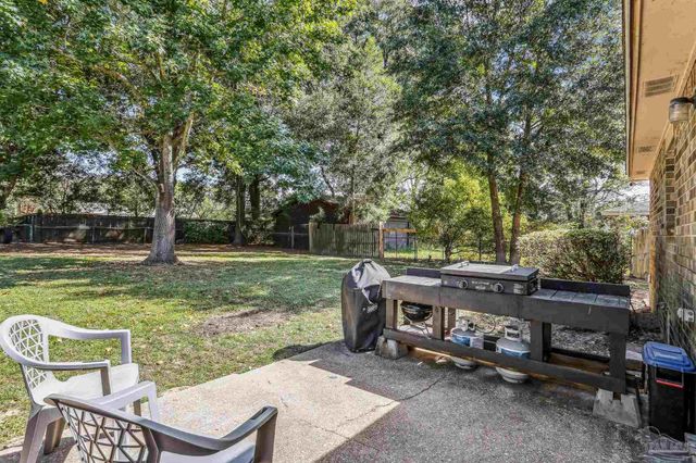 6636 Dallas Ave, Pensacola, FL 32526