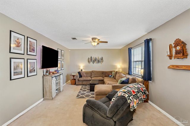 6636 Dallas Ave, Pensacola, FL 32526