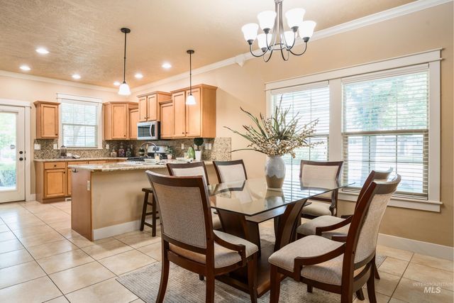 994 E Winding Creek, Eagle, ID 83616