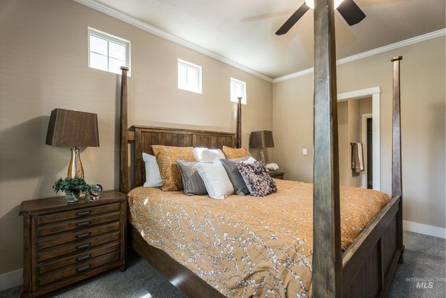 994 E Winding Creek, Eagle, ID 83616