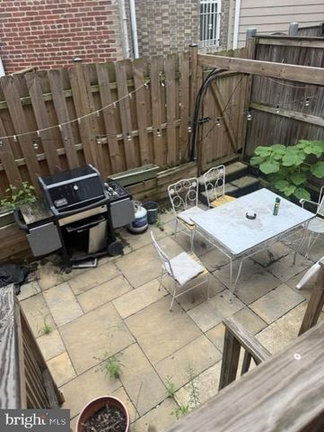 1510 COLUMBIA RD NW, Washington, DC 20009