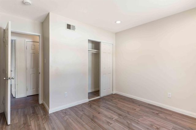 4191 Mount Everest Bl, San Diego, CA 92111