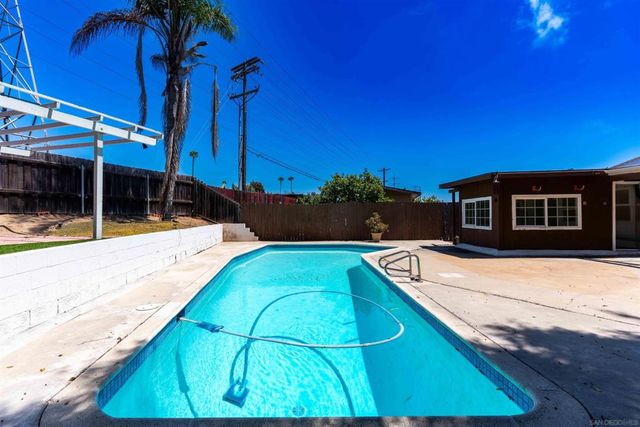 4191 Mount Everest Bl, San Diego, CA 92111