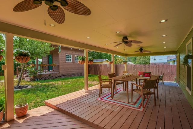 8917 Glenn LN, Austin, TX 78753