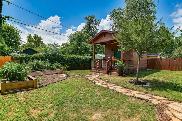 8917 Glenn LN, Austin, TX 78753