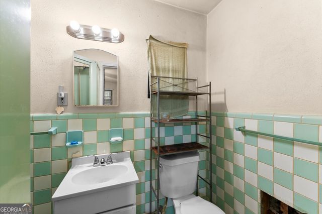 2247 Cypress Avenue, Morrow, GA 30260