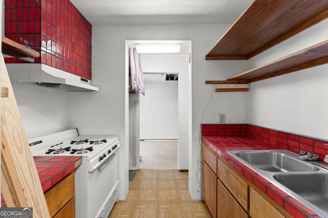 2247 Cypress Avenue, Morrow, GA 30260