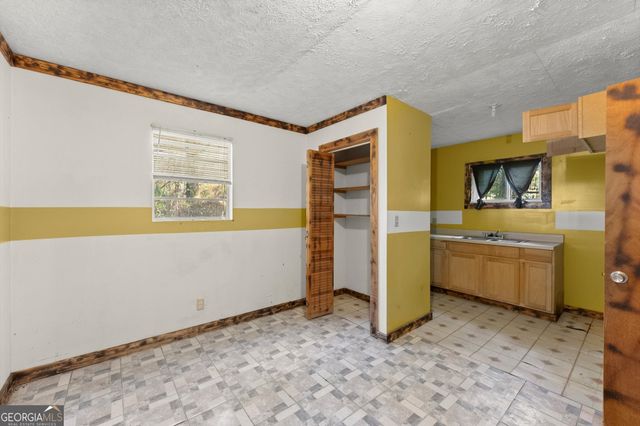 2247 Cypress Avenue, Morrow, GA 30260