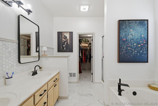 10338 E 111th Place, Bixby, OK 74008