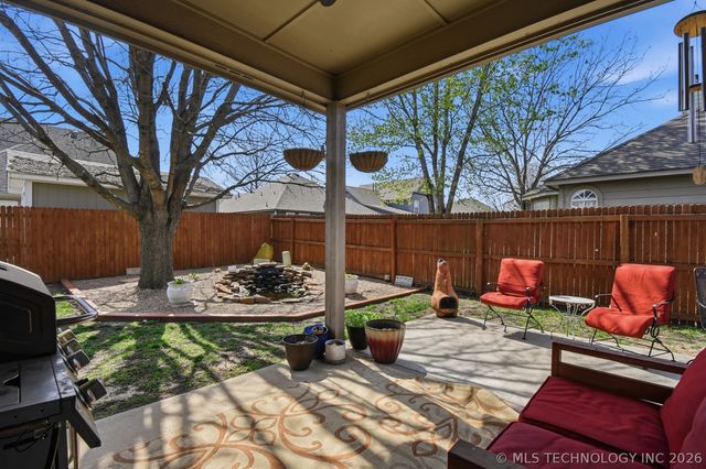 10338 E 111th Place, Bixby, OK 74008