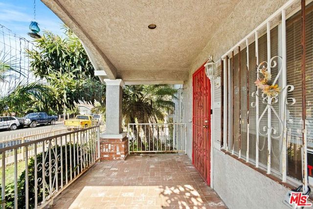 2308 Lime Avenue, Long Beach, CA 90806