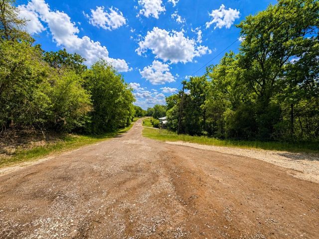 00 Lcr 902, Jewett, TX 75846