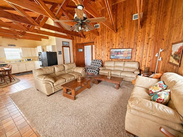 00 Lcr 902, Jewett, TX 75846