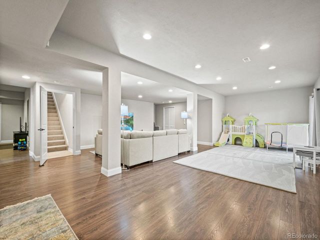 7379 S Shady Grove Way, Aurora, CO 80016