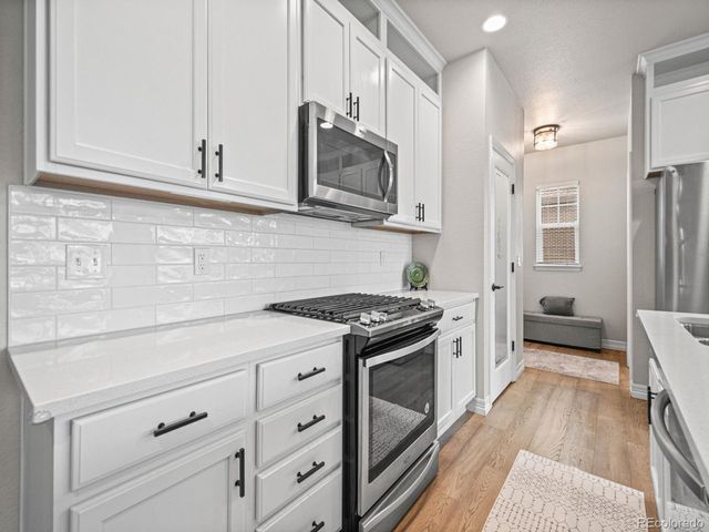 7379 S Shady Grove Way, Aurora, CO 80016