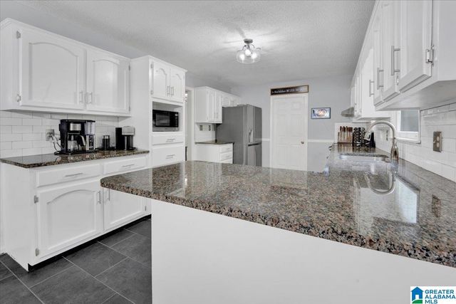 21567 OLAN CIRCLE, Mccalla, AL 35111