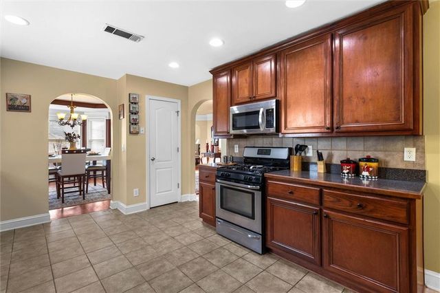 3995 Lucas Lane, Ellenwood, GA 30294