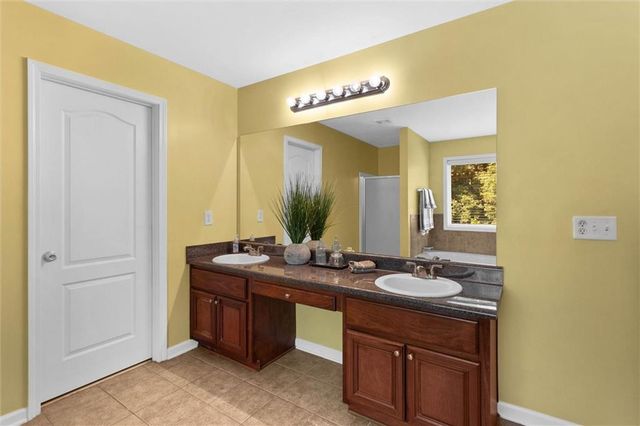 3995 Lucas Lane, Ellenwood, GA 30294