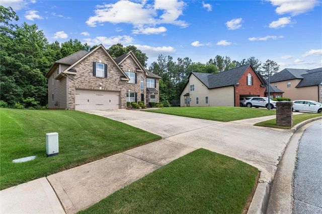 3995 Lucas Lane, Ellenwood, GA 30294