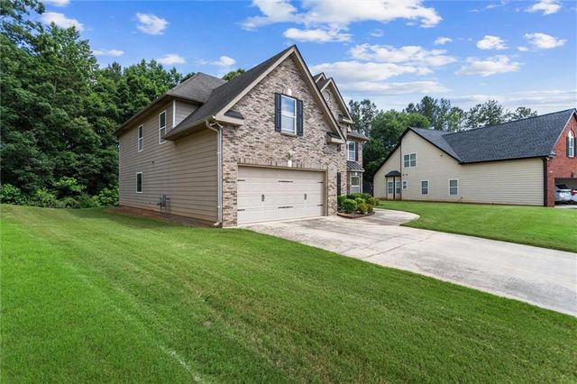 3995 Lucas Lane, Ellenwood, GA 30294