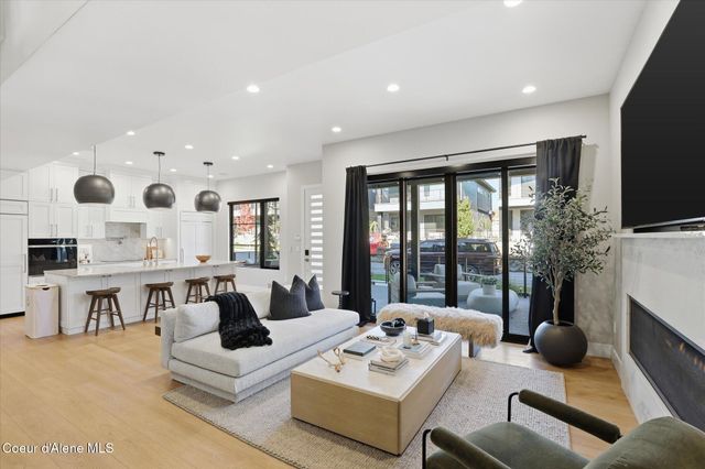 2860 W Lumber LN, Coeur D'alene, ID 83814