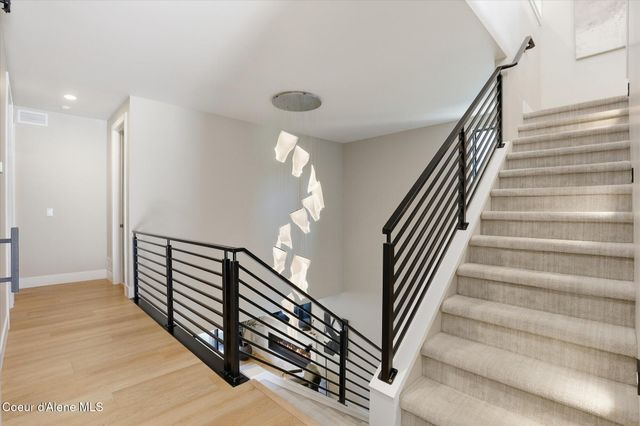 2860 W Lumber LN, Coeur D'alene, ID 83814