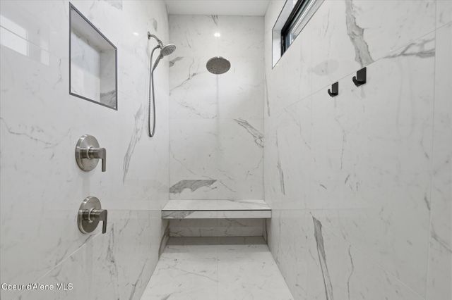 2860 W Lumber LN, Coeur D'alene, ID 83814