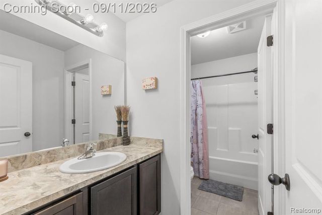 19430 Granger Drive, Brownstown, MI 48174