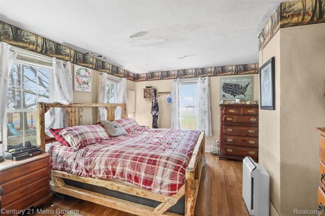 1102 Wellsville Highway, Palmyra Township, MI 49268