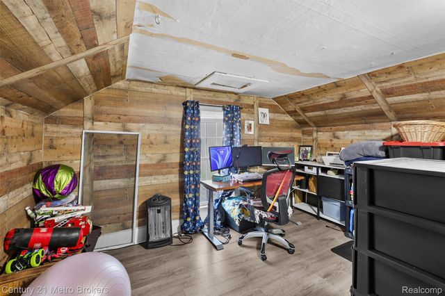 1102 Wellsville Highway, Palmyra Township, MI 49268