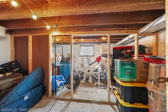 1102 Wellsville Highway, Palmyra Township, MI 49268