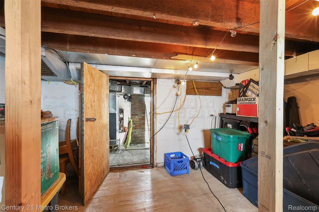1102 Wellsville Highway, Palmyra Township, MI 49268